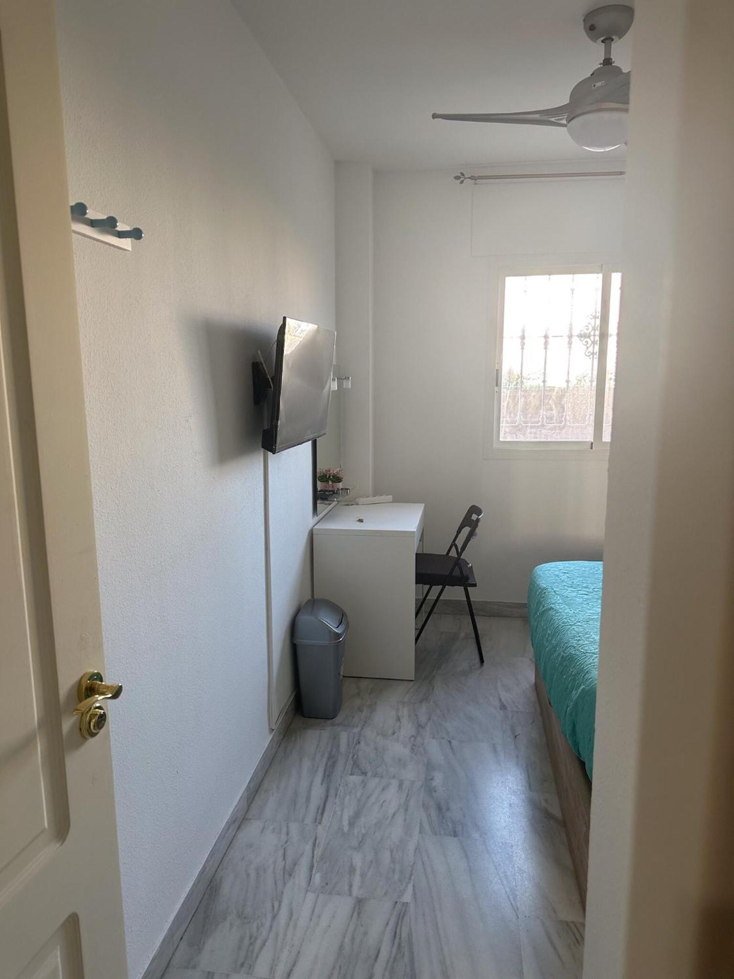 Torremolinos Habitaciones Privada En Apartamentos Compartidos Extérieur photo
