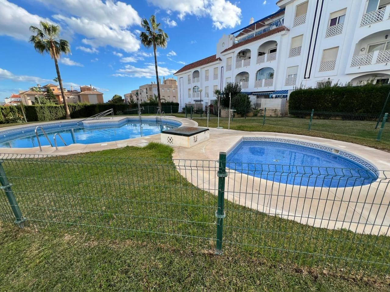 Torremolinos Habitaciones Privada En Apartamentos Compartidos Extérieur photo