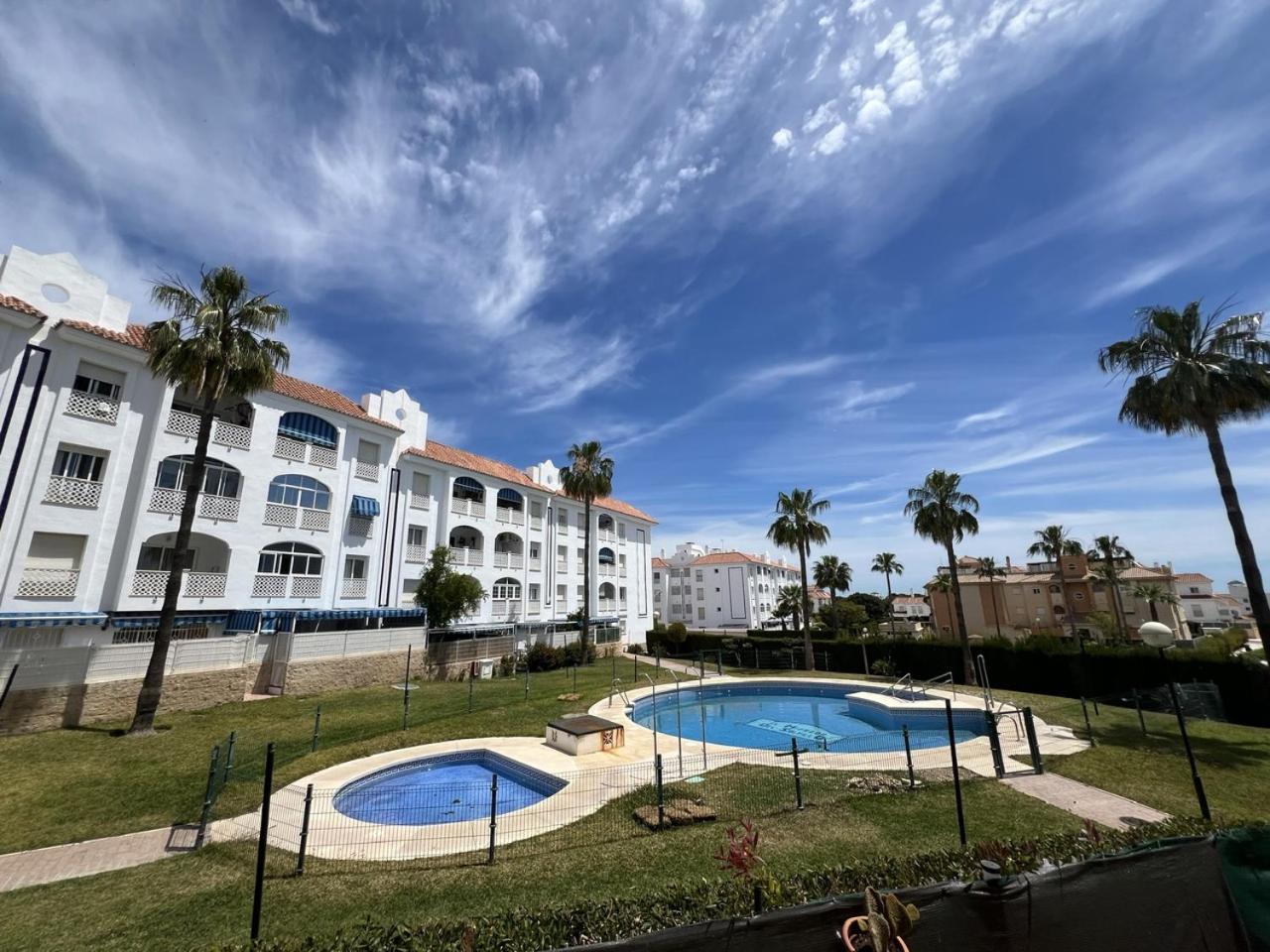 Torremolinos Habitaciones Privada En Apartamentos Compartidos Extérieur photo