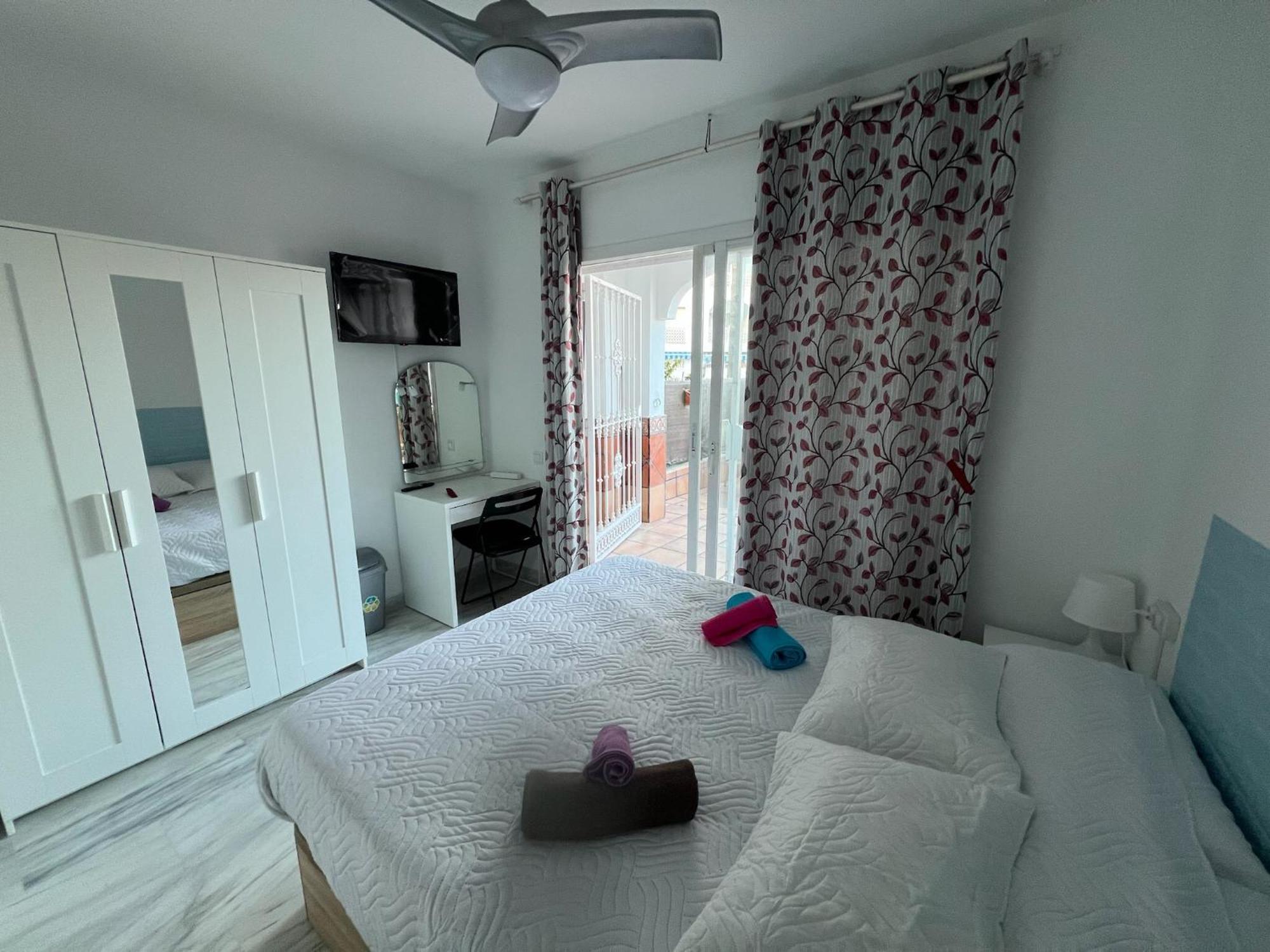 Torremolinos Habitaciones Privada En Apartamentos Compartidos Chambre photo